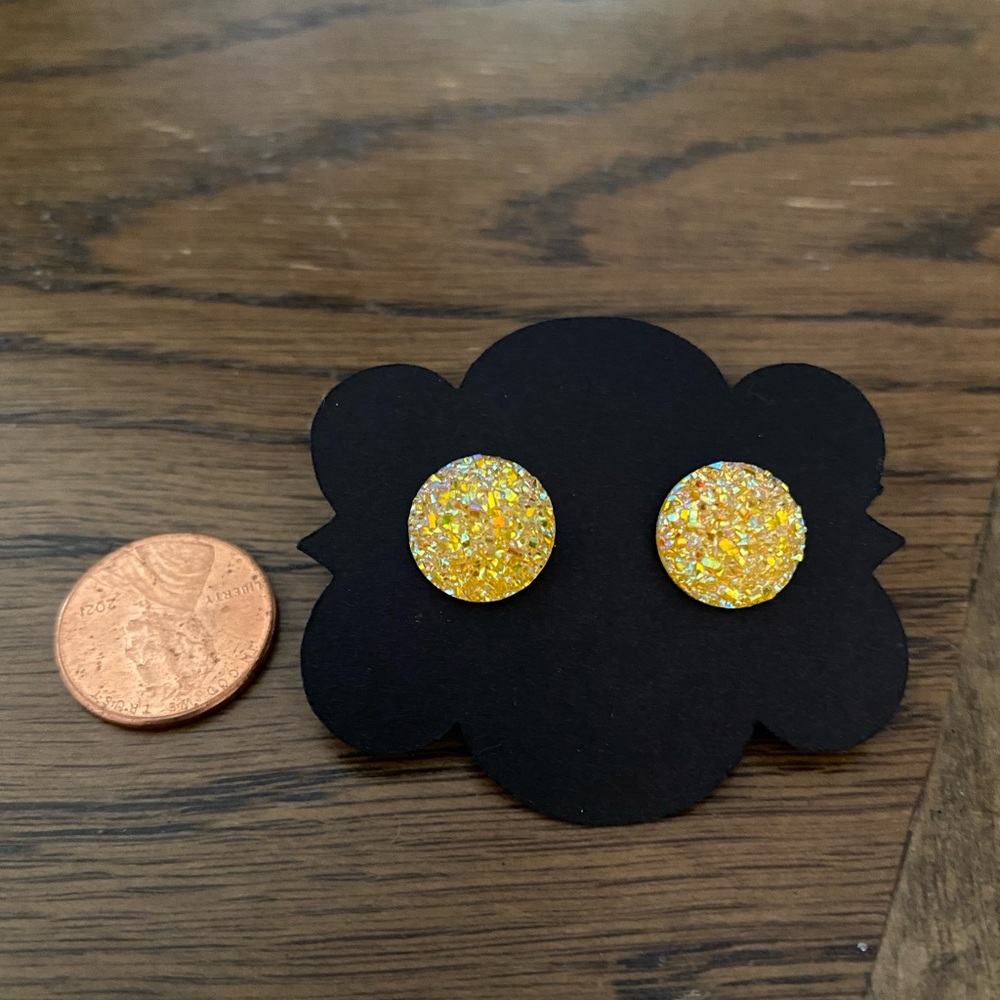 Any 3 $15 - Picture 2 of 3